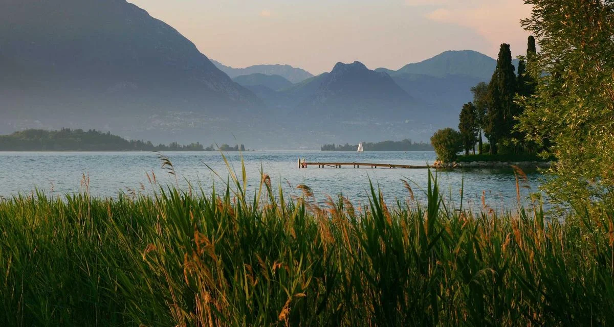 Iran grozi blokadą Morza Czerwonego. Ropa może podrożeć, a złoty - osłabnąć