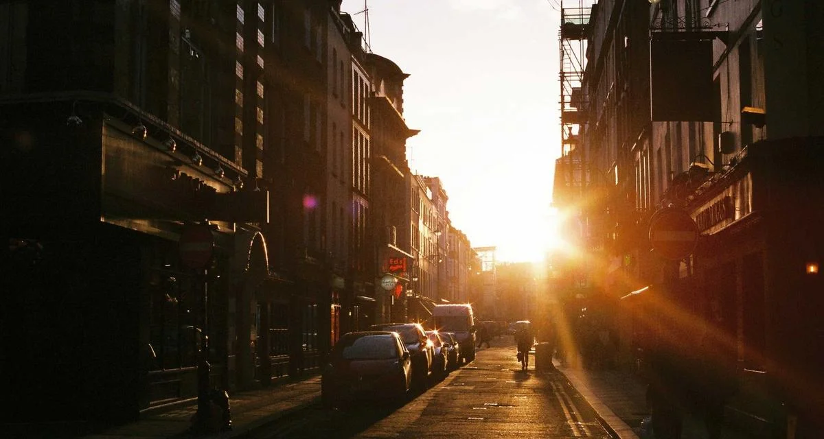 Jak chronić oszczędności przed inflacją 3-4% w 2026 - porównanie 6 instrumentów